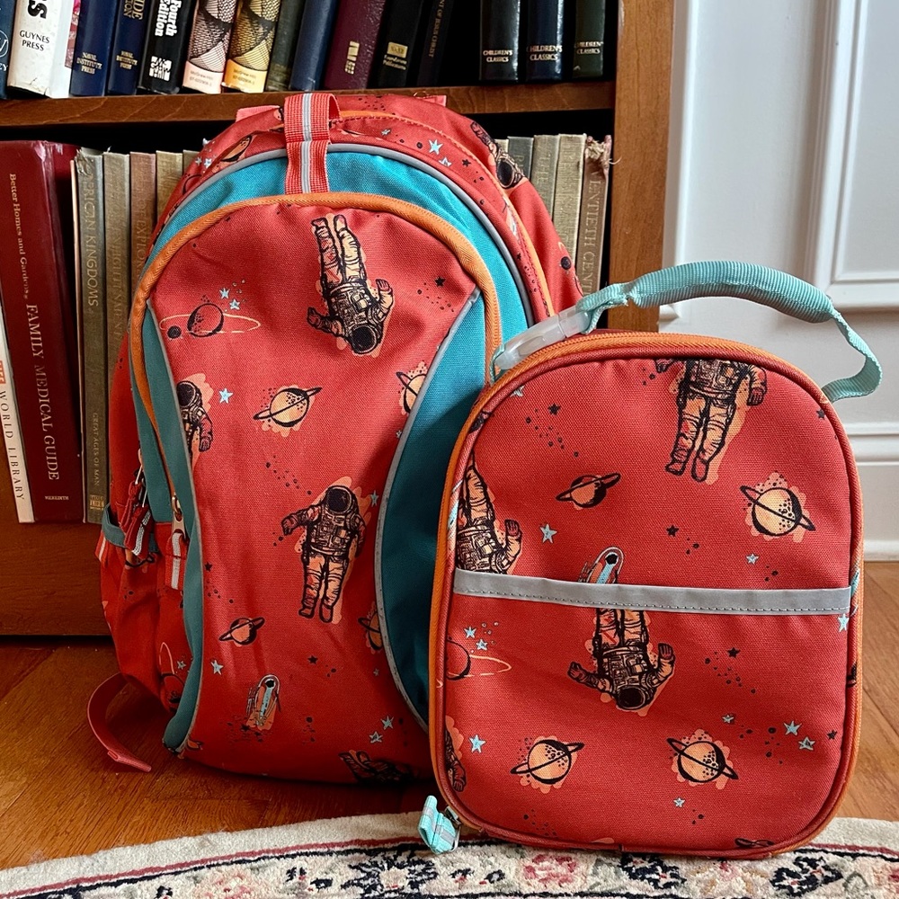 Garnet Hill Astronaut Backpack/lunchbox set ✏️📚🍎